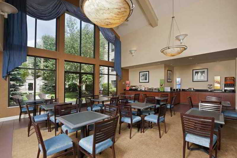Larkspur Landing South Bend Hotell Restaurang bild